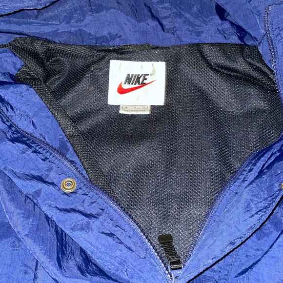 Men’s VINTAGE NIKE Navy Red Sz M Nylon Hooded Parka Red Tag - Picture 6 of 11